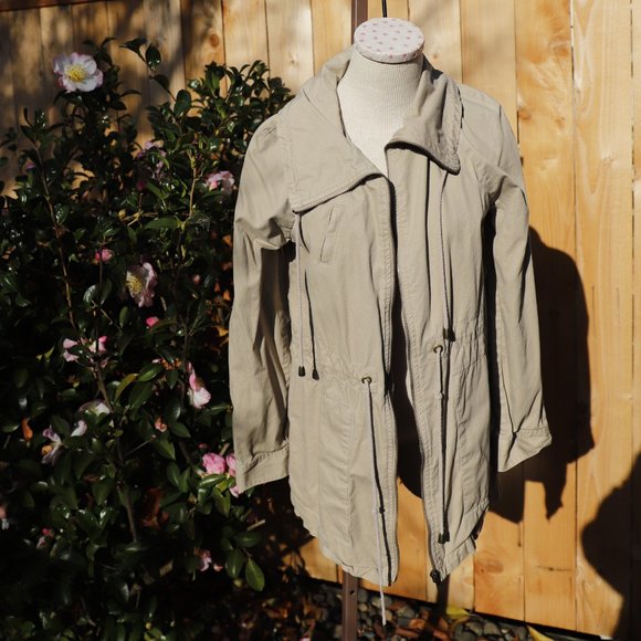 Forever 21 Anorak Style Coat - Picture 2 of 7